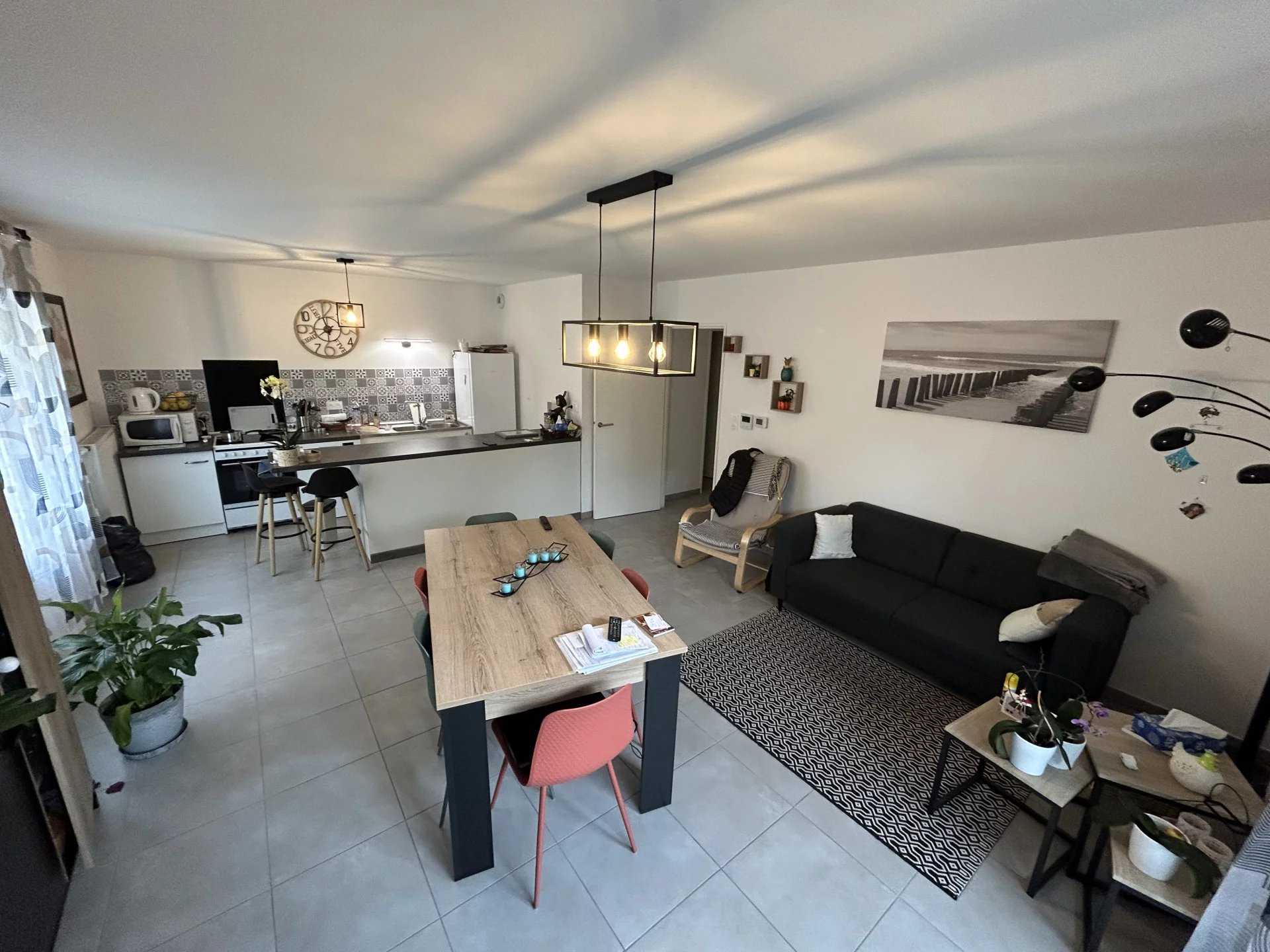 公寓 在 Saint-Jean-d'Ardieres, Auvergne-Rhone-Alpes 12675203