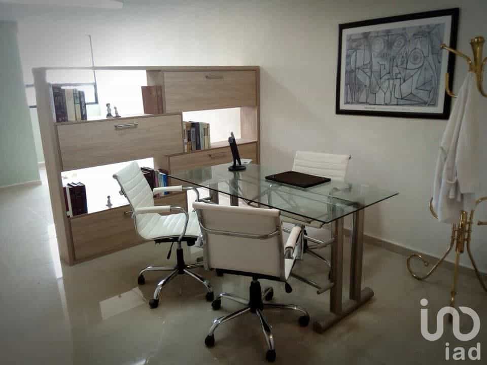 办公室 在 Soledad de Graciano Sanchez, 圣路易斯波托西 12675798