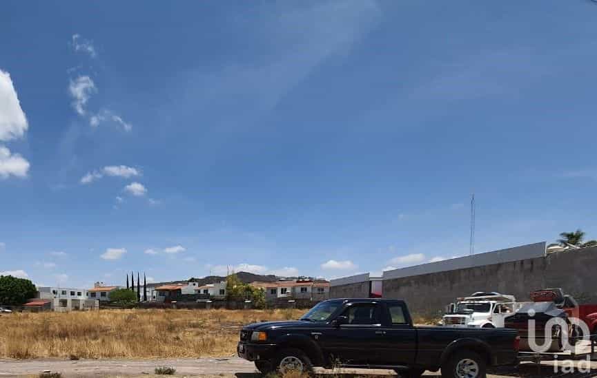 土地 在 El Pueblito, Querétaro 12675873