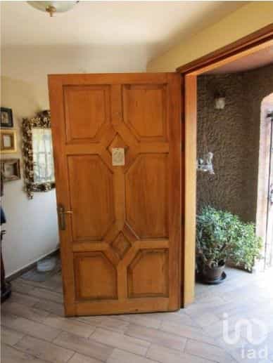 بيت في Gustavo Adolfo Madero, مدينة المكسيك 12677010