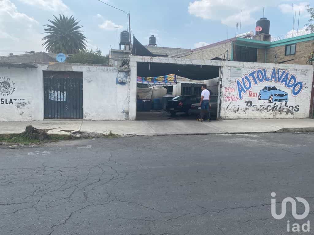 الأرض في Benito Juarez, مدينة المكسيك 12677733