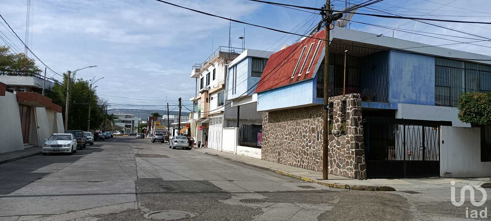 House in Irapuato, Guanajuato 12678904