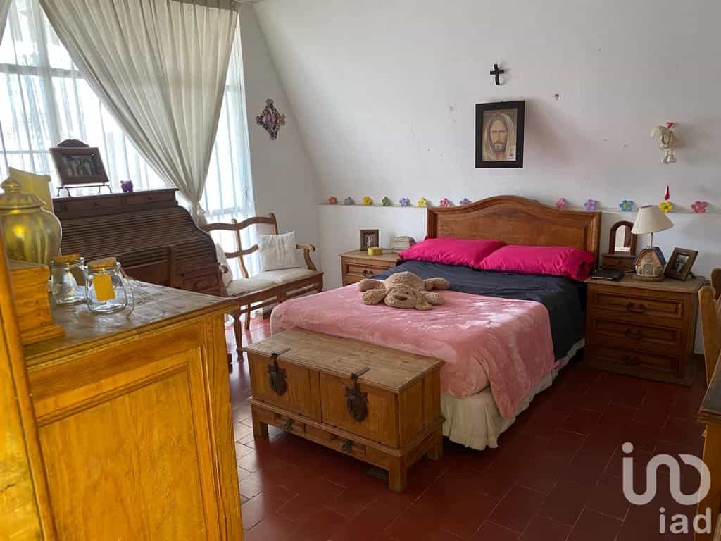 Hus i Irapuato, Guanajuato 12678904