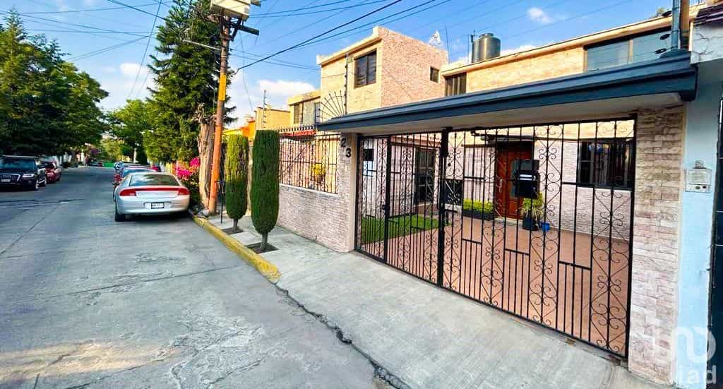 жилой дом в Los Remedios, Mexico 12680139