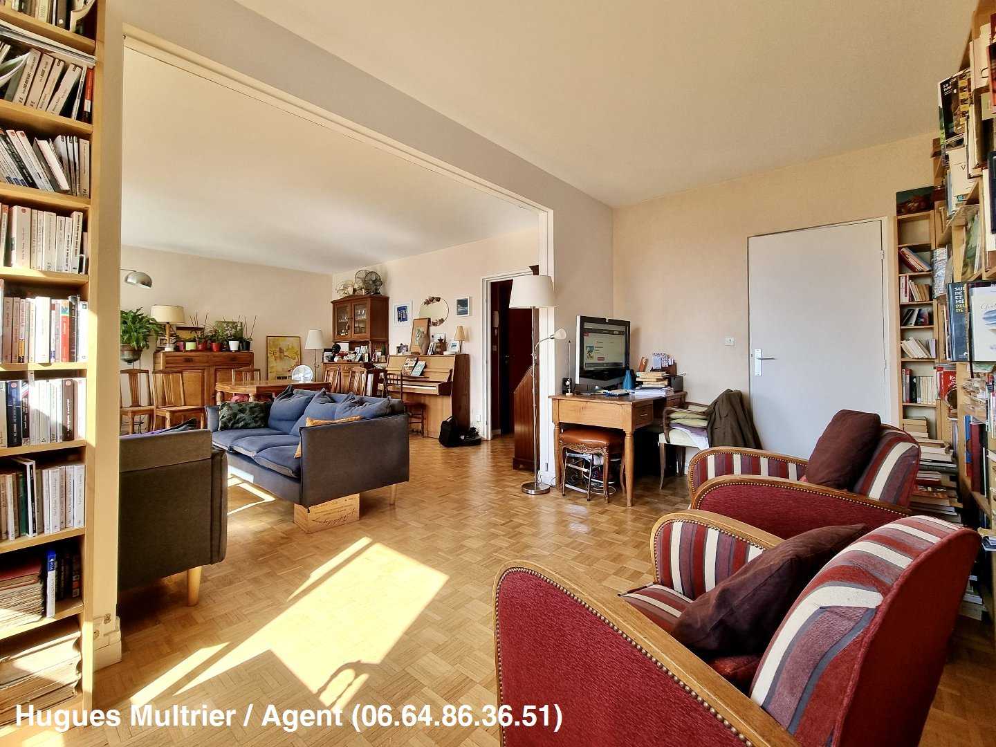 Condominium in Lyon, Auvergne-Rhone-Alpes 12683948