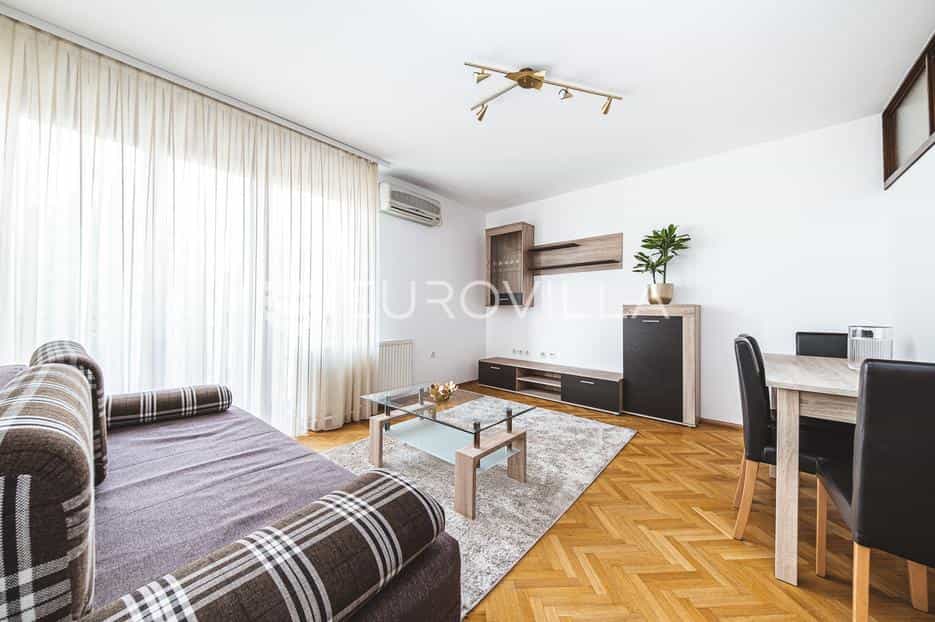 Condominium in Zagreb, Zagreb, grad 12687799