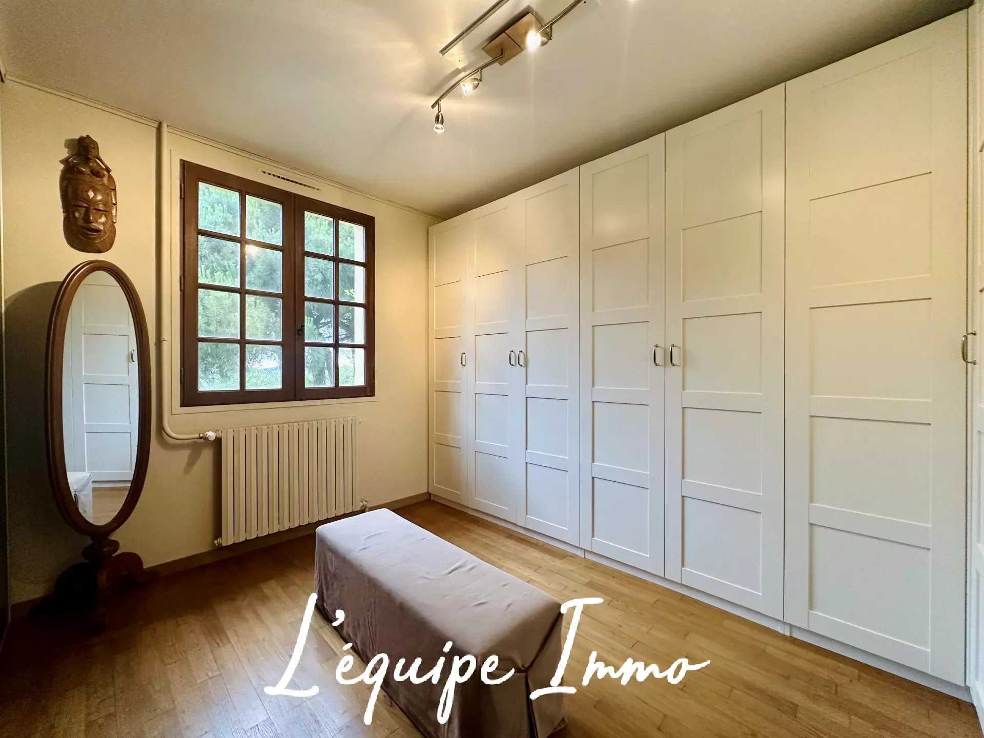 Rumah di Lévignac, Haute-Garonne 12693739