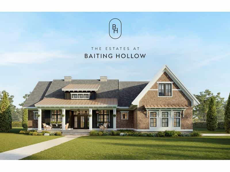 House in Baiting Hollow, New York 12697175