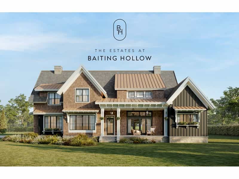 House in Baiting Hollow, New York 12698060