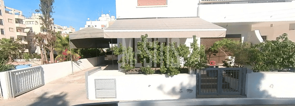 Haus im Nikosia, Lefkosia 12699131