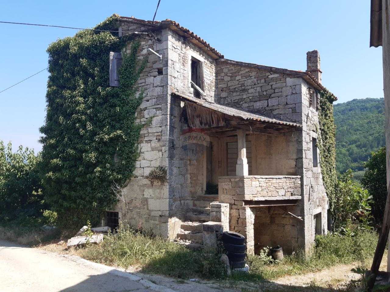 House in Motovun, Istarska Zupanija 12707158