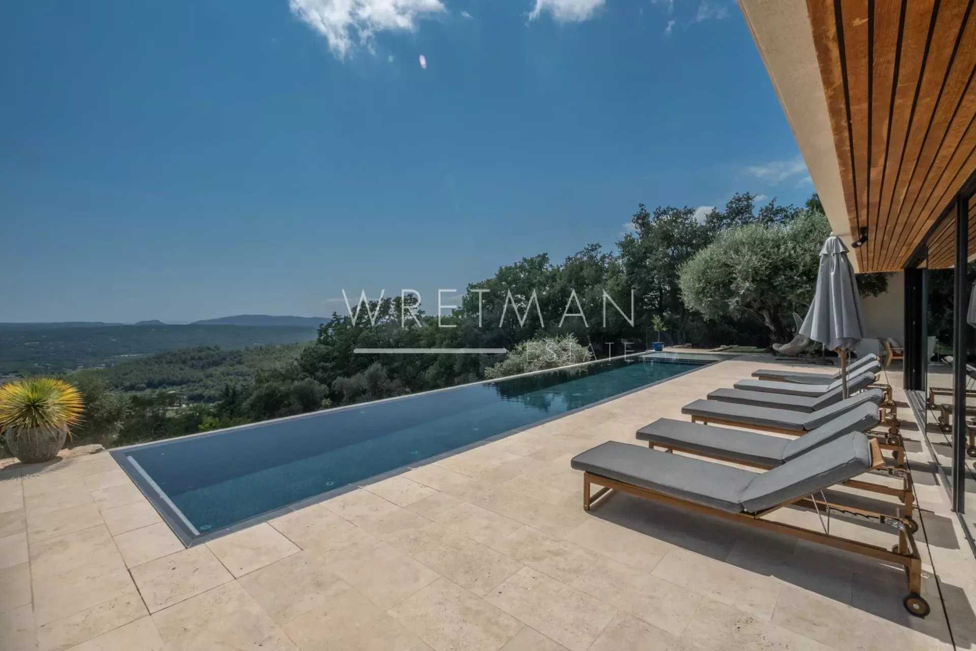 Rumah di Callian, Provence-Alpes-Cote d'Azur 12730600