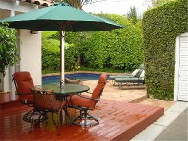 House in West Hollywood, 8819 Rosewood Avenue 9681382