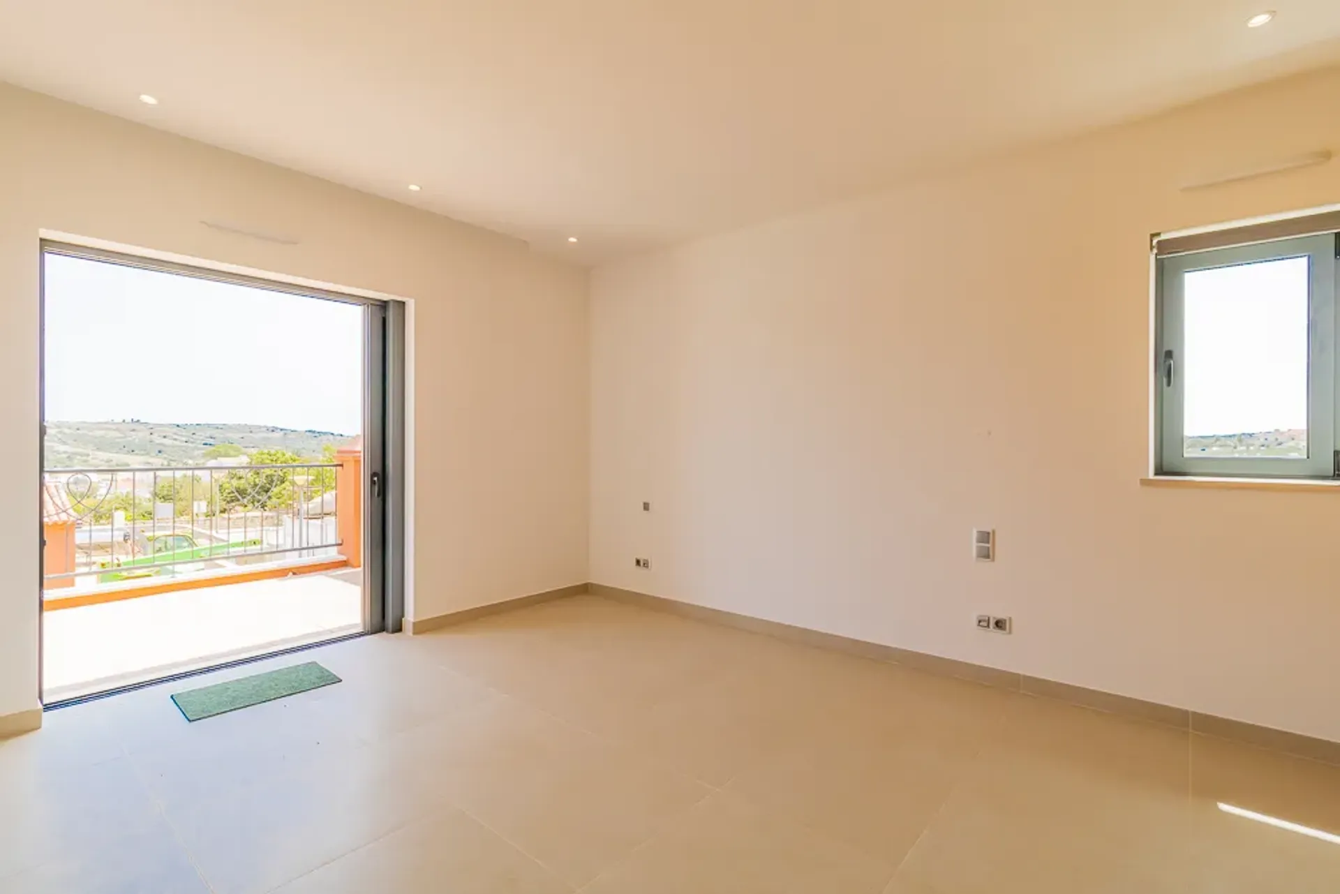 Hus i Praia da Luz, Faro District 10003865