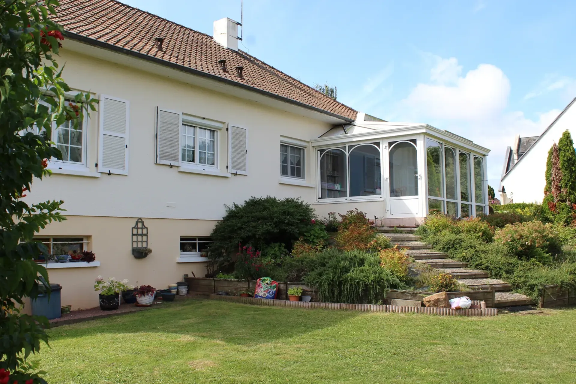 casa en Bonnétable, Pays de la Loire 10003939