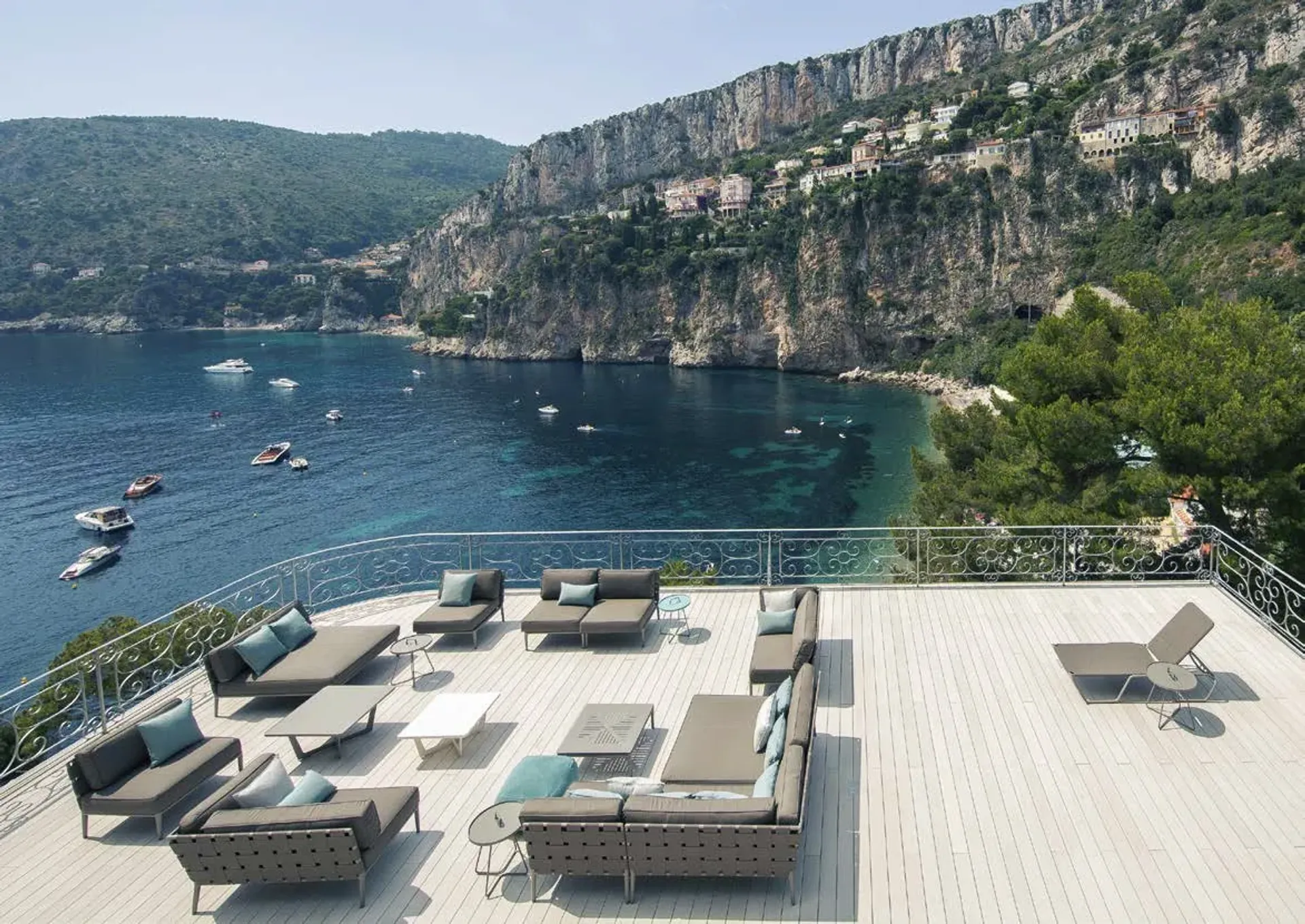 Hus i Cap-d'Ail, Provence-Alpes-Cote d'Azur 10003968