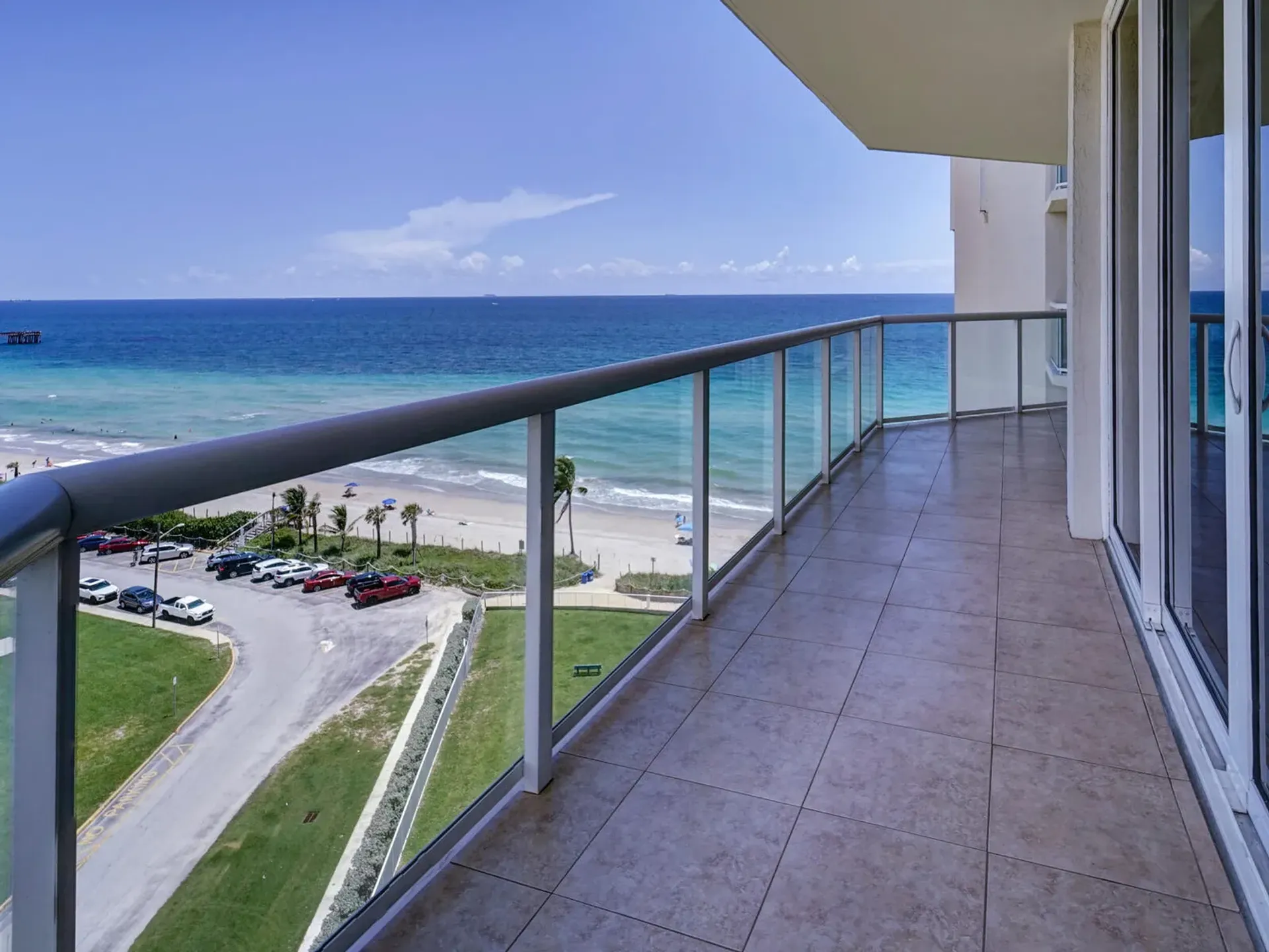 Condominium in Harbor Heights, 6051 North Ocean Drive 10004134