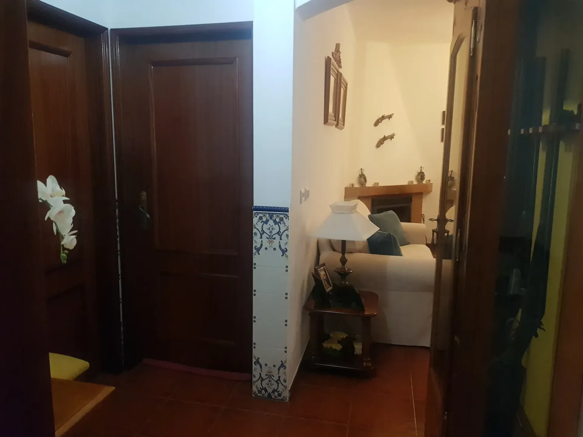 Hus i Santo Amaro, 6 Rua António Correia de Sá 10004173