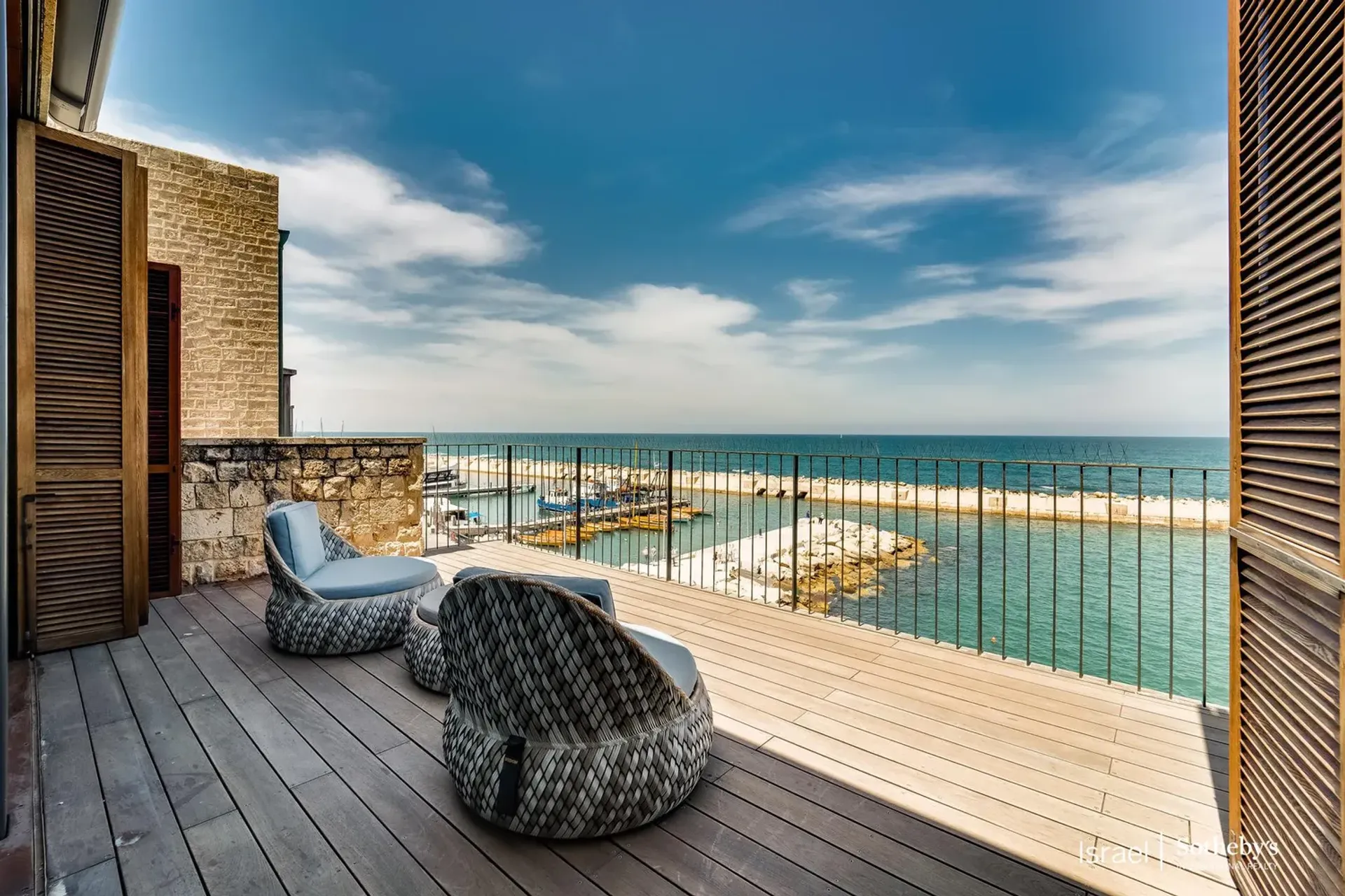 Condominium in Tel Aviv-Yafo, Tel Aviv District 10004250