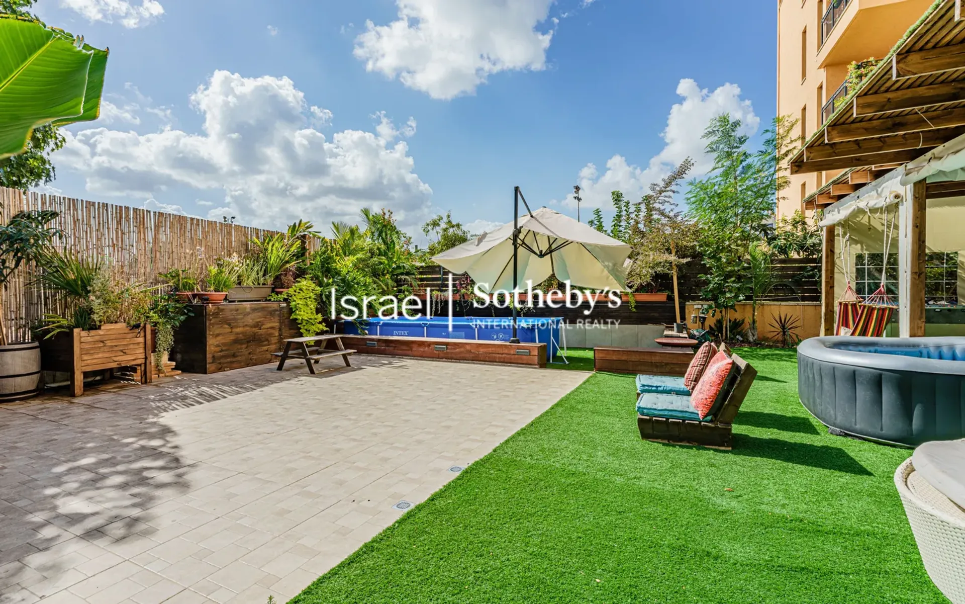 Osakehuoneisto sisään Tel Aviv-Yafo, Vakhtangov Street 10004327