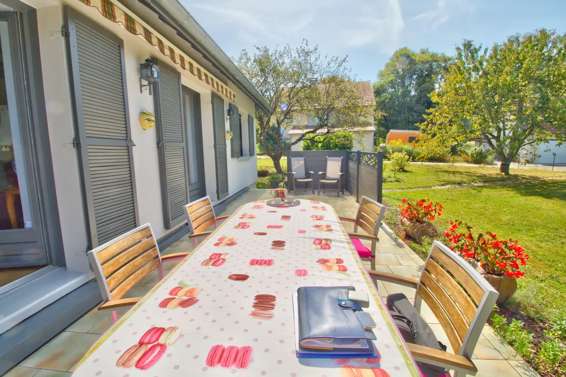 casa en L'Étoile, Bourgogne-Franche-Comté 10004821