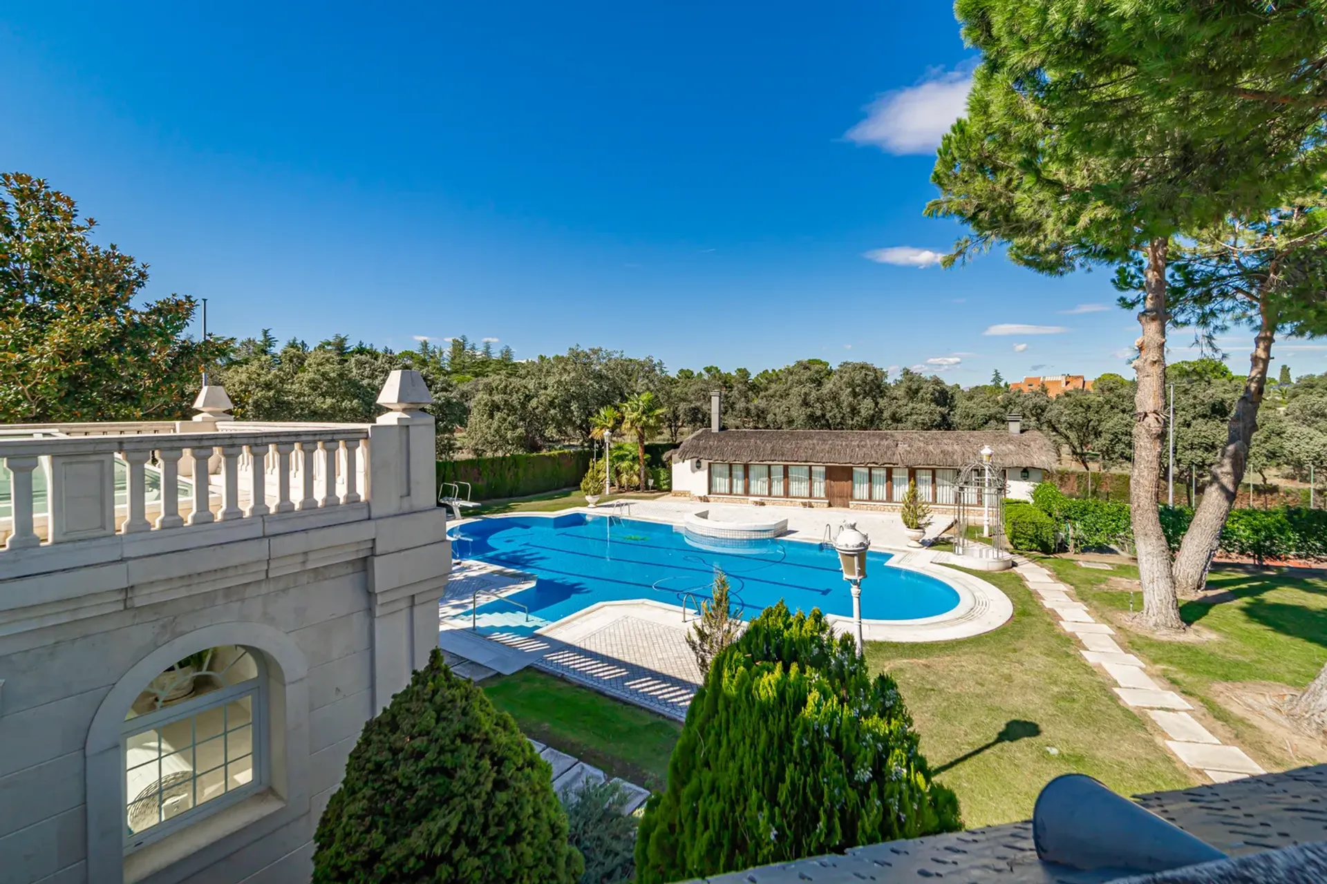 Casa nel Alcobendas, 24 Paseo del Conde de los Gaitanes 10004962