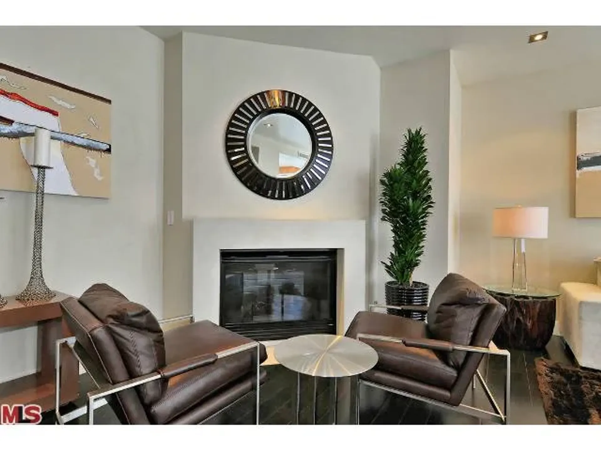 Condominio en Beverly Hills, 443 North Palm Drive 10006283