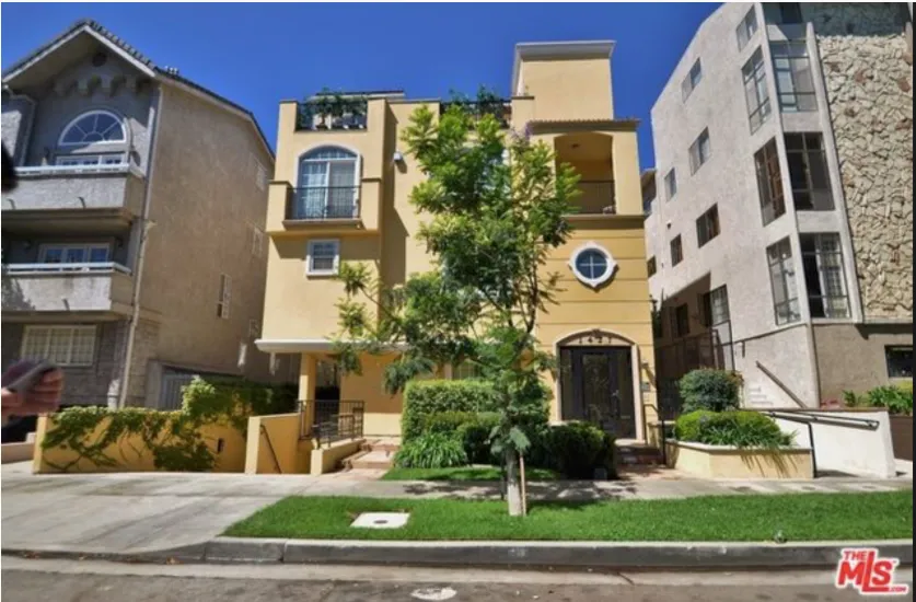House in Los Angeles, 1427 Camden Avenue 10006436