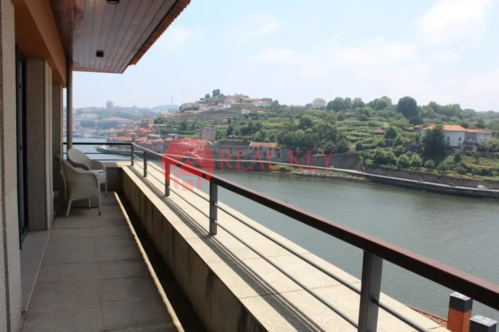 Condominio en Porto, Porto District 10007822