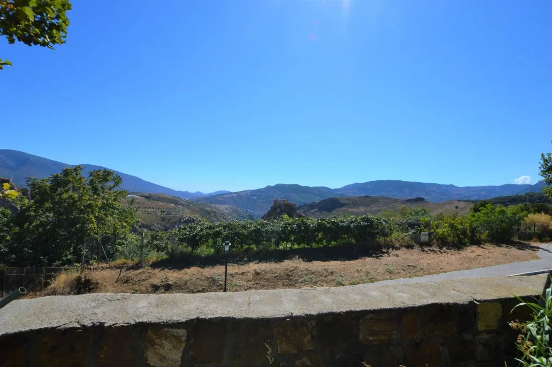 σπίτι σε Lanjarón, Andalusia 10008133