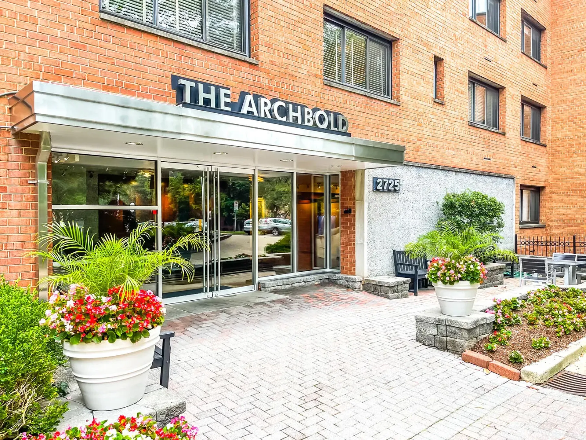 Condominio nel Altopiani, 2725 39th Street Northwest 10008171