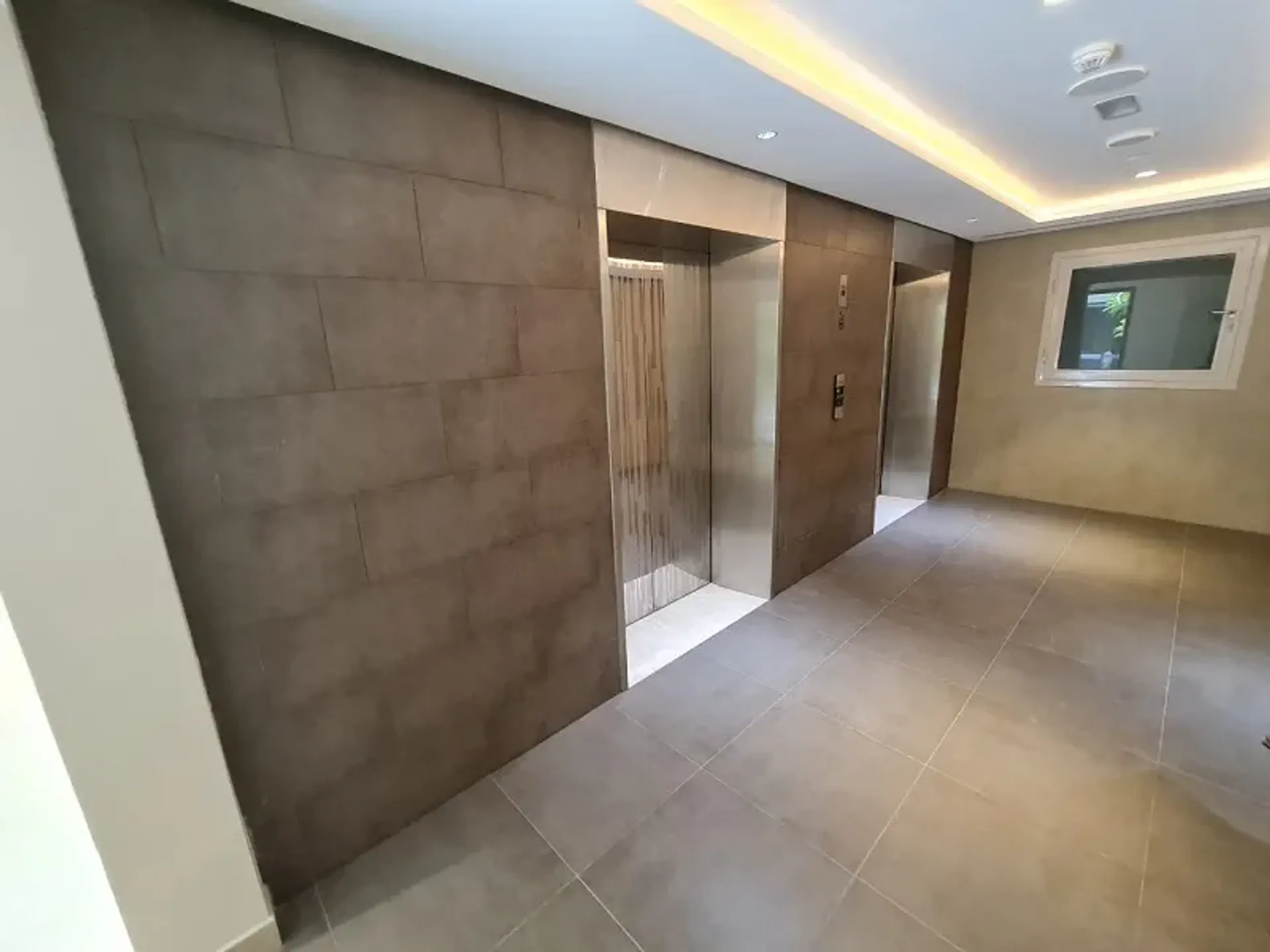 House in Dubai, Dubai 10008257