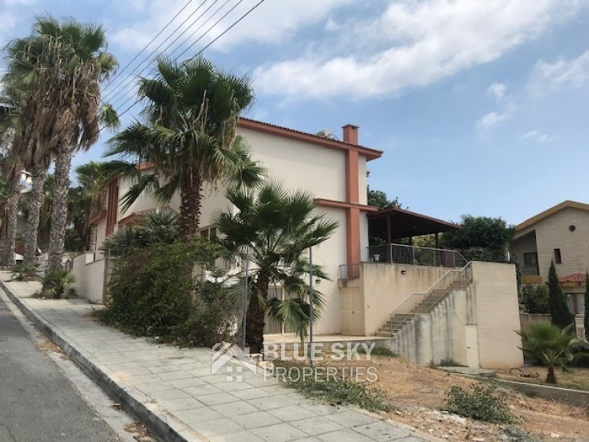 Hus i Agios Athanasios, Limassol 10008427