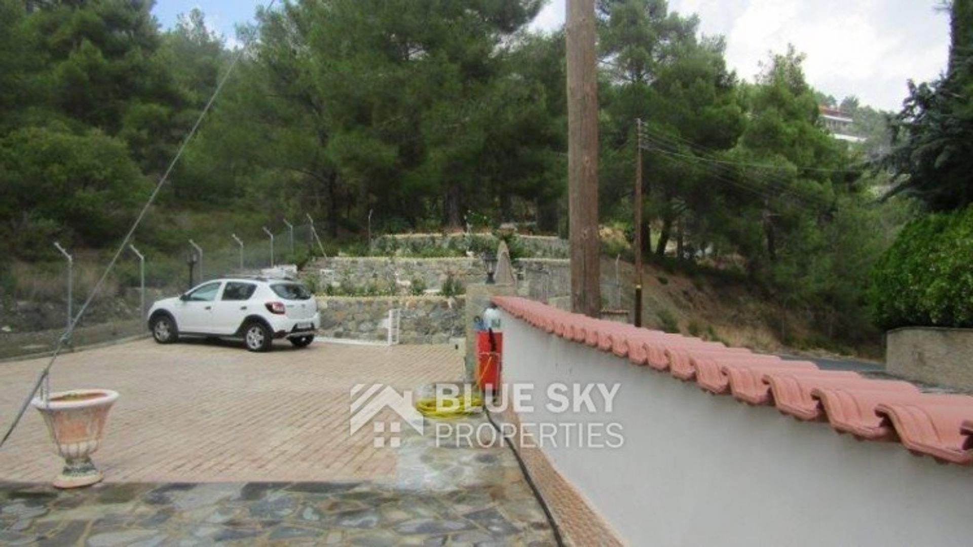 House in Soularavia, Lemesos 10008975