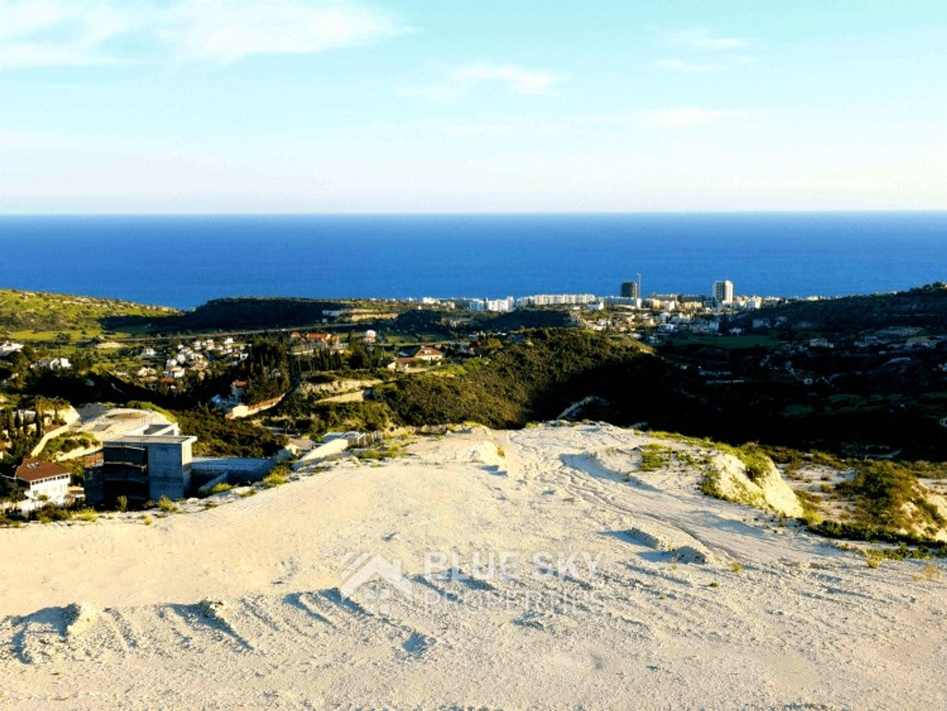 Tanah dalam Agios Tychon, Larnaka 10009018