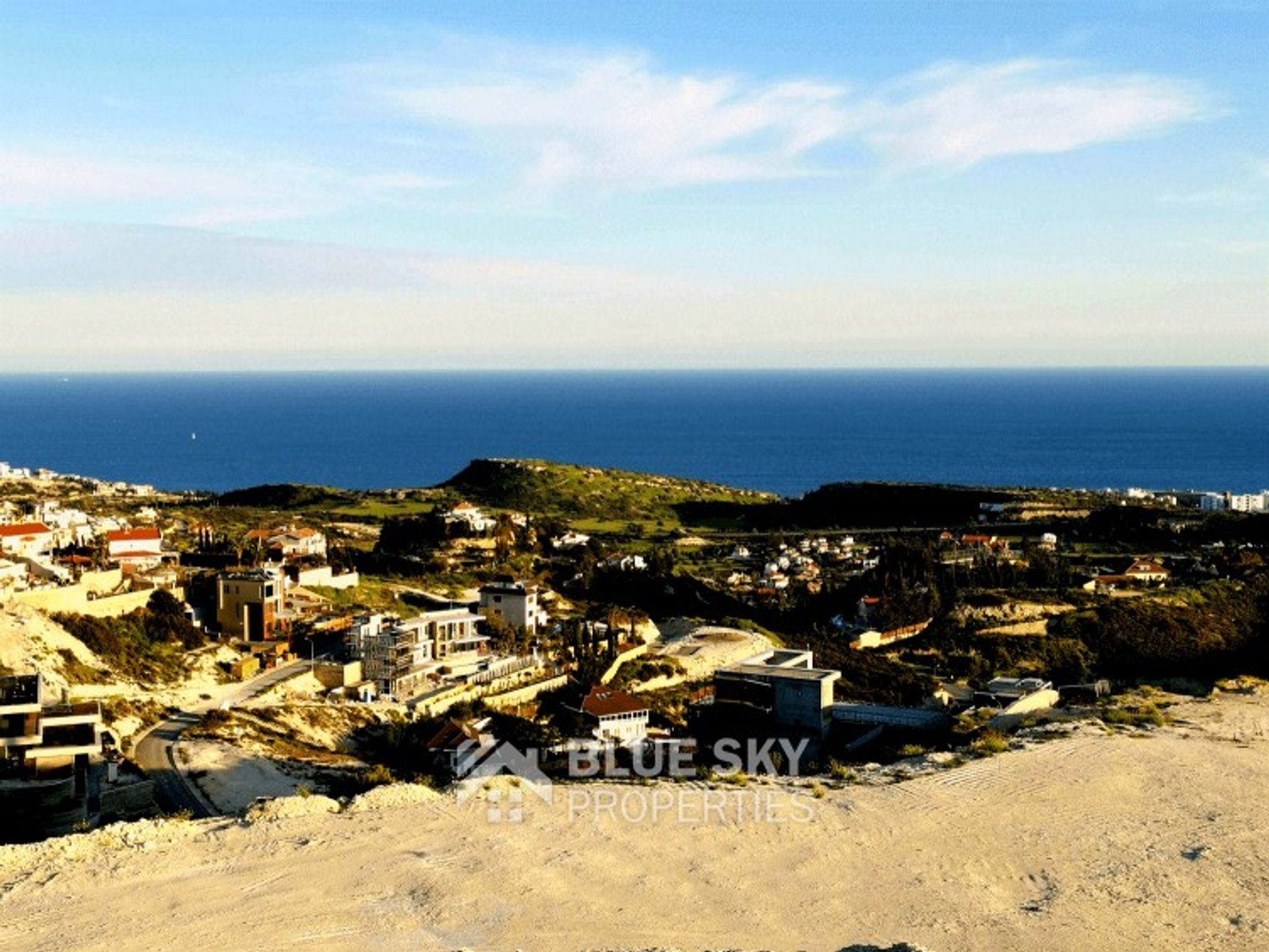 Tanah dalam Agios Tychon, Larnaka 10009018