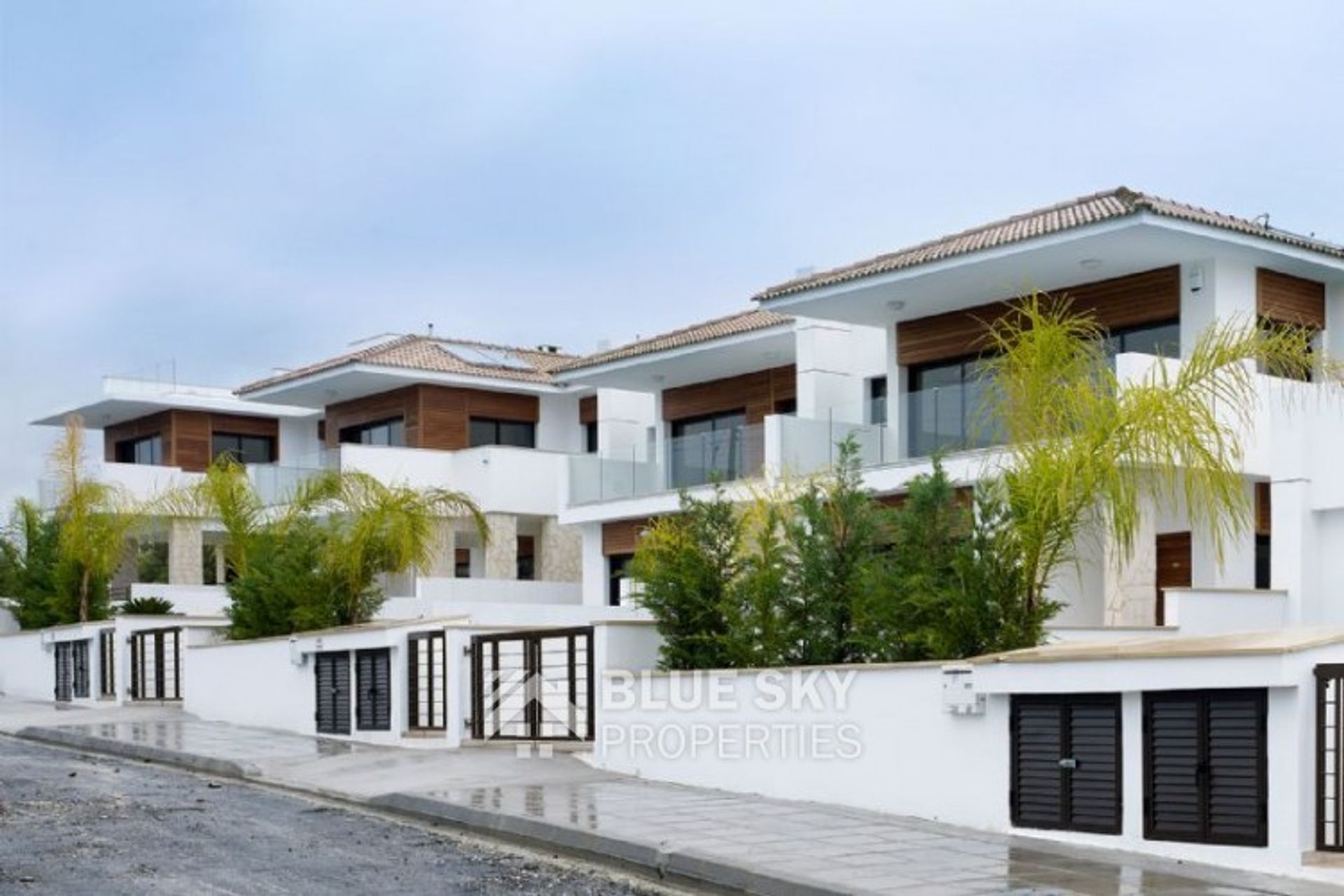 House in Pampoula, Lemesos 10009233