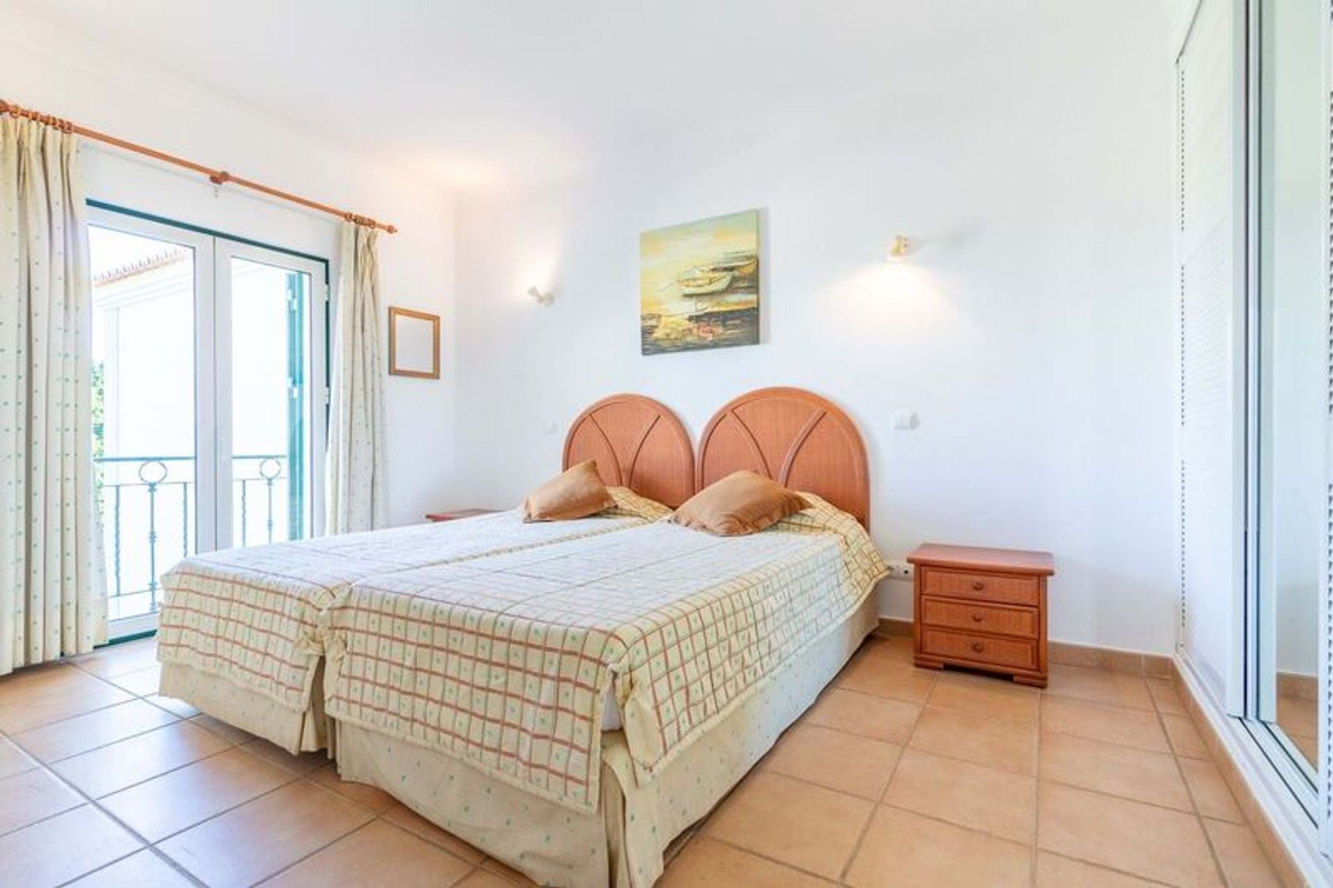 Кондоминиум в Lagoa (Algarve), Faro District 10012574