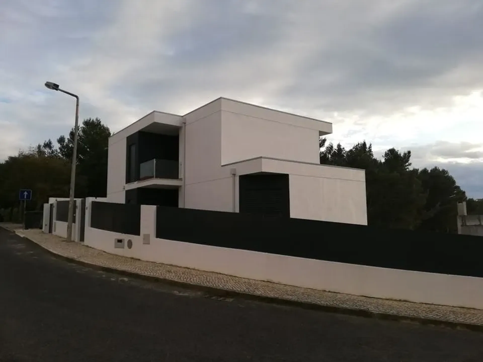 Haus im Estoril, Lisbon 10012742