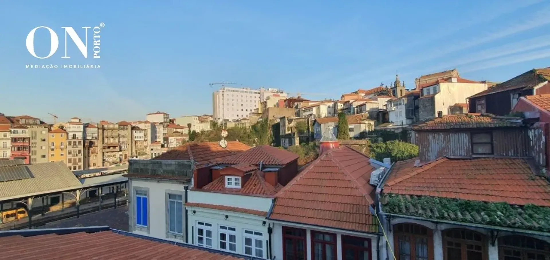 Кондоминиум в Porto, Porto District 10013059