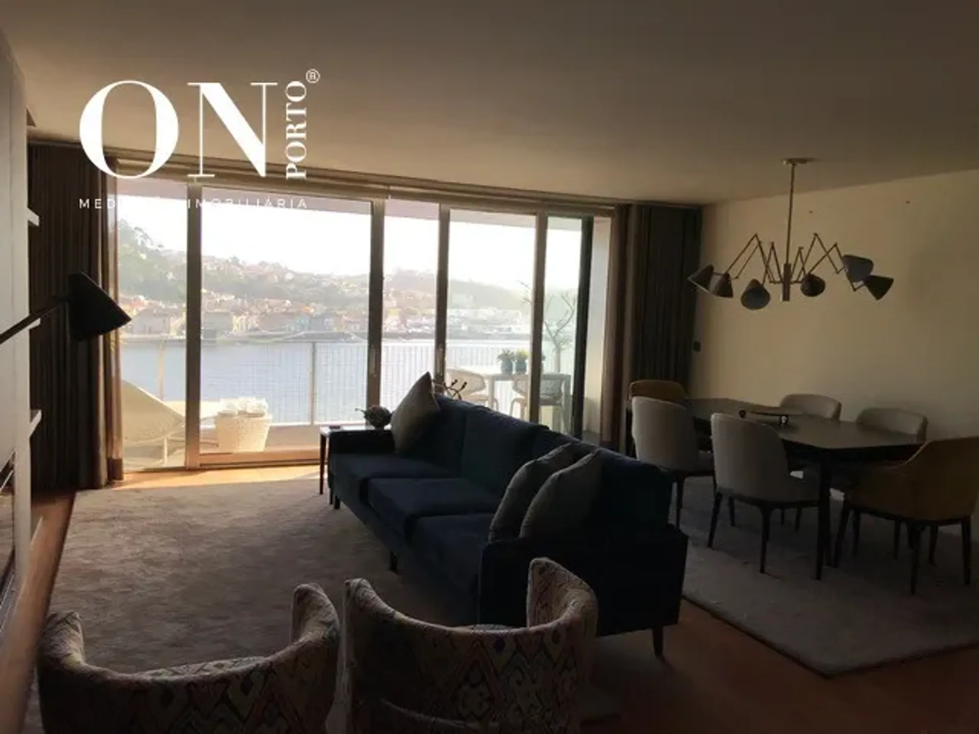 Condominium in Lordelo do Ouro, Porto 10013065