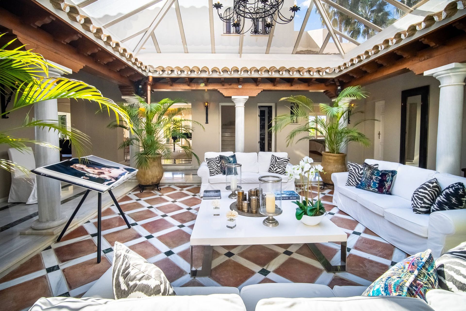 Huis in Marbella, 101 Urbanizacion N Andalucia 6F 10013680