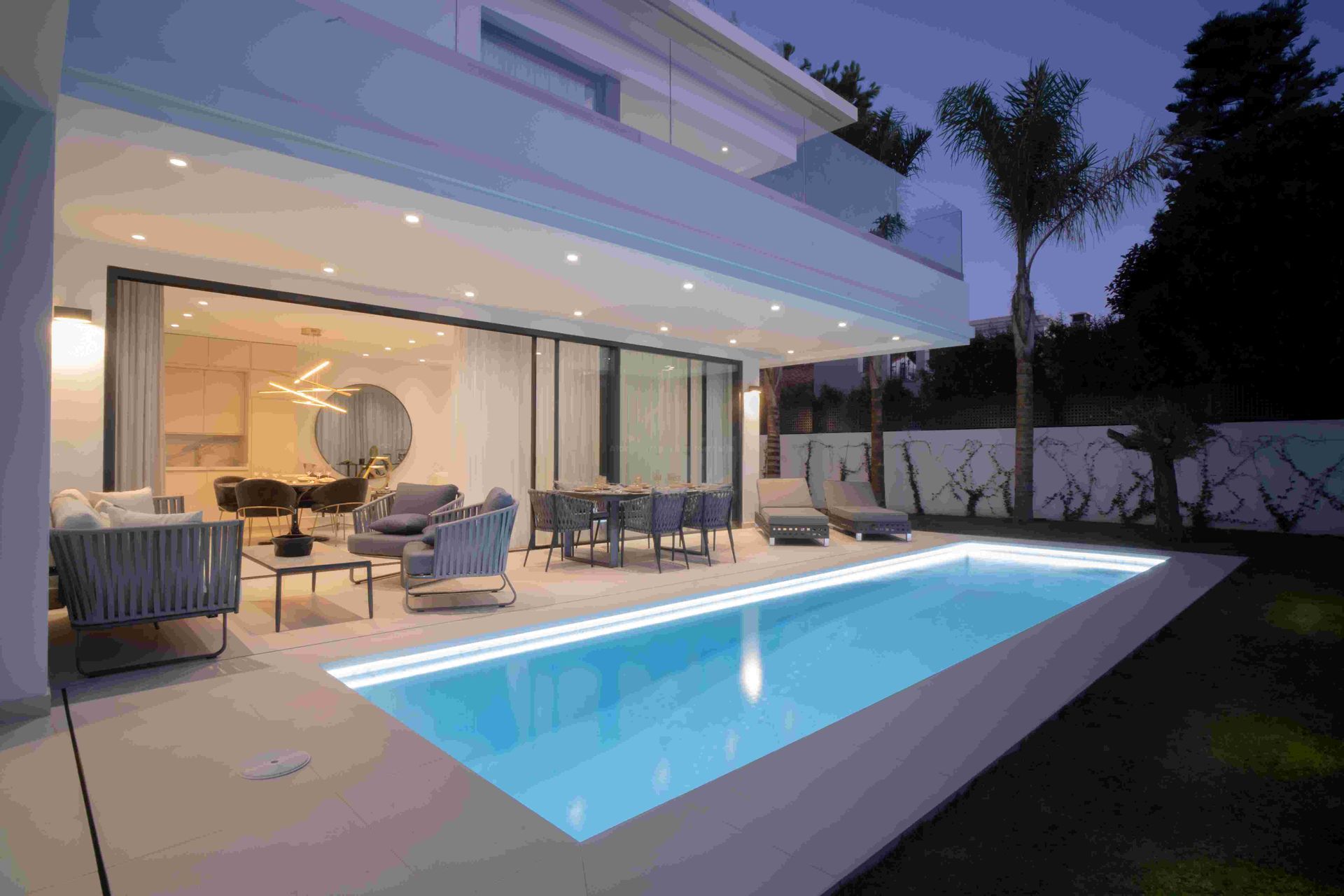 House in Marbella, 10 Urbanización Coral Beach 10013732