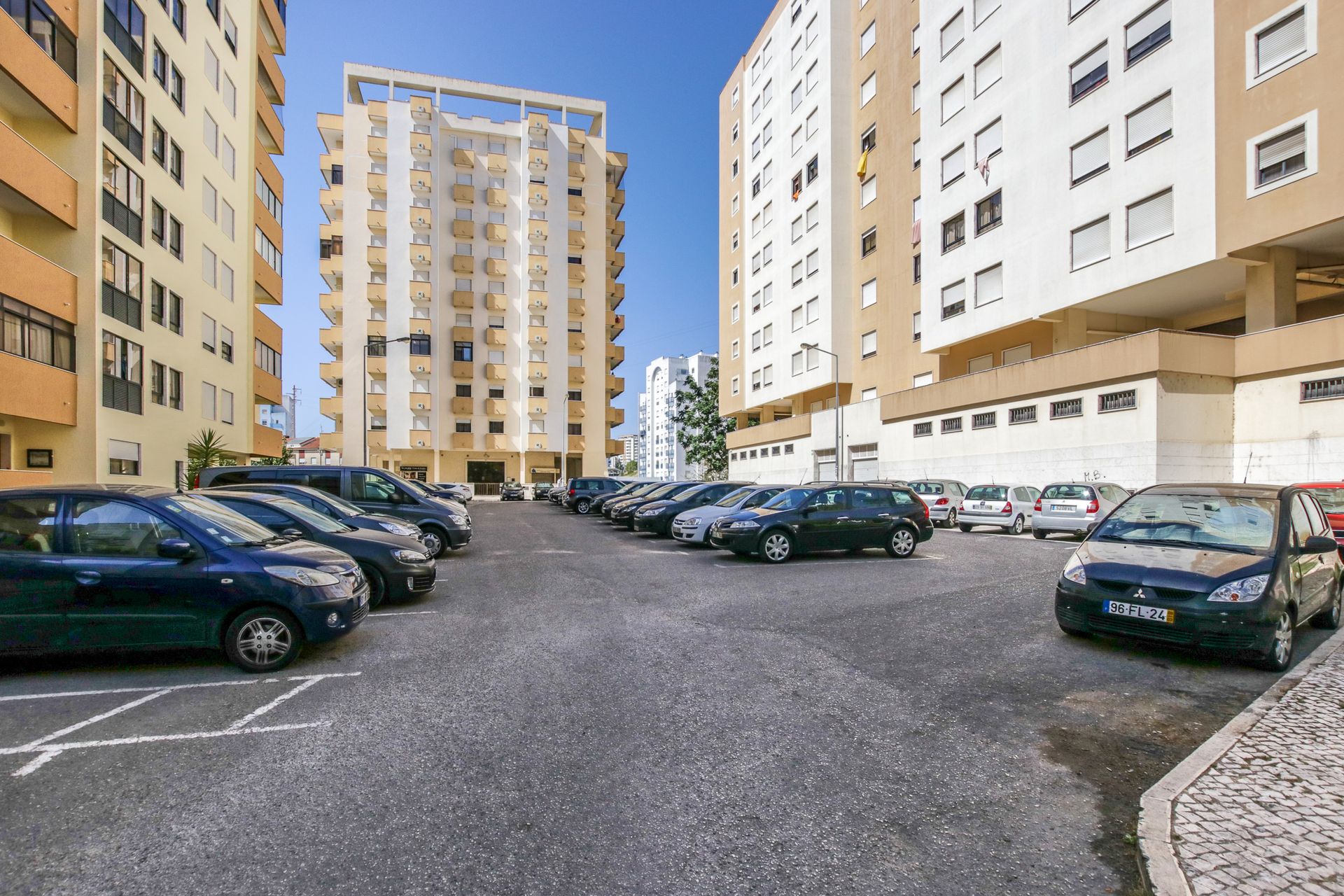 Condominio en Póvoa de Santa Iria, Praceta Manuel Martins Duarte 10013822