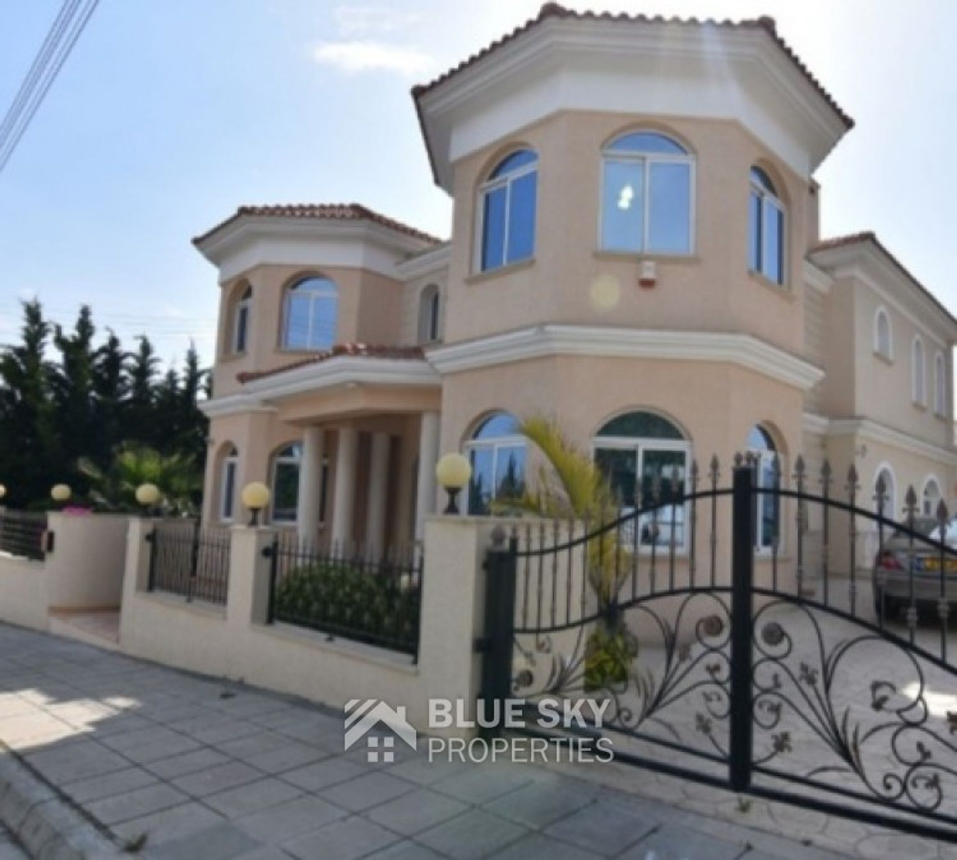 House in Mouttagiaka, Lemesos 10013886