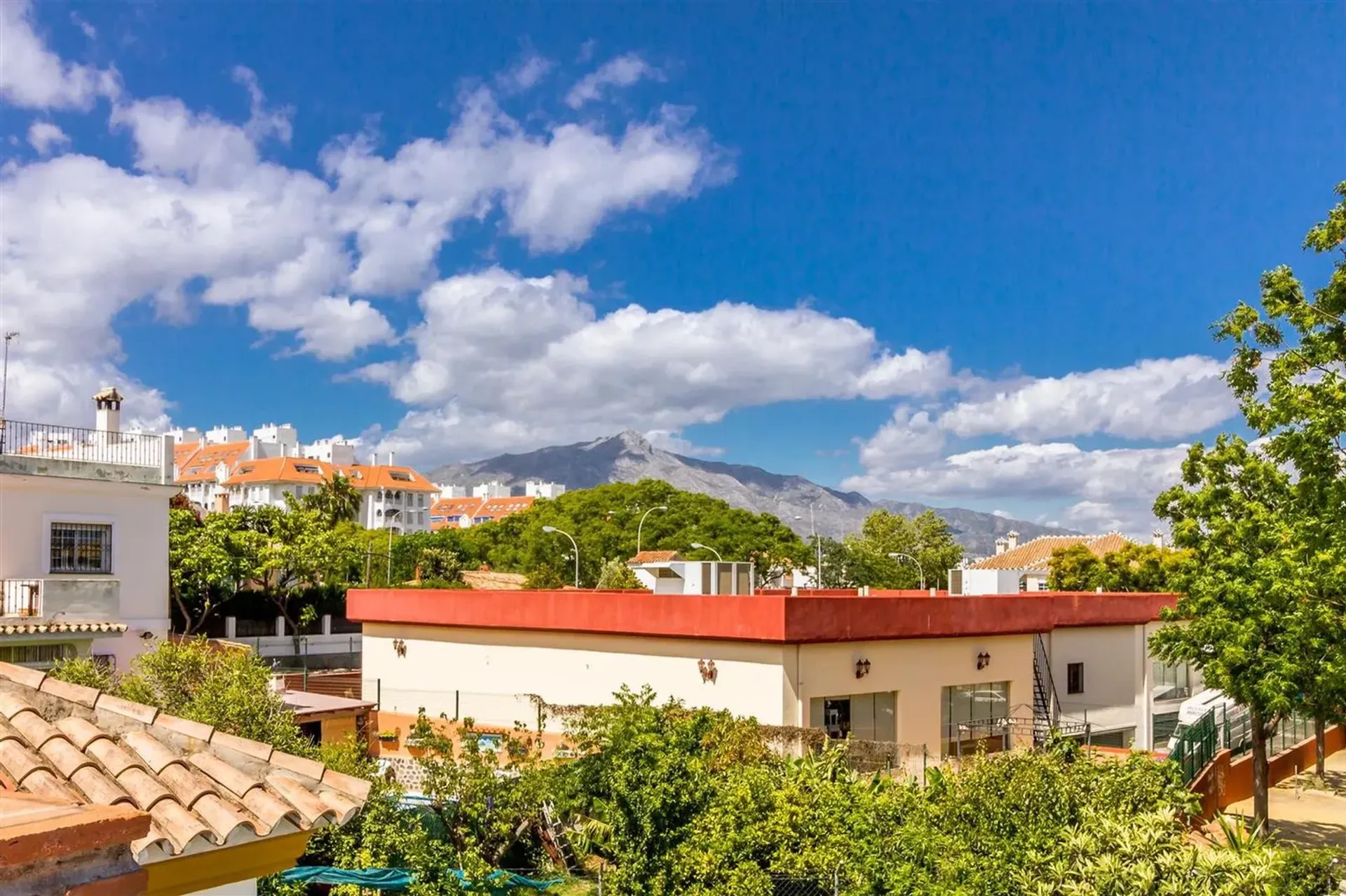 casa en San Pedro Alcántara, Calle Everest 10013892