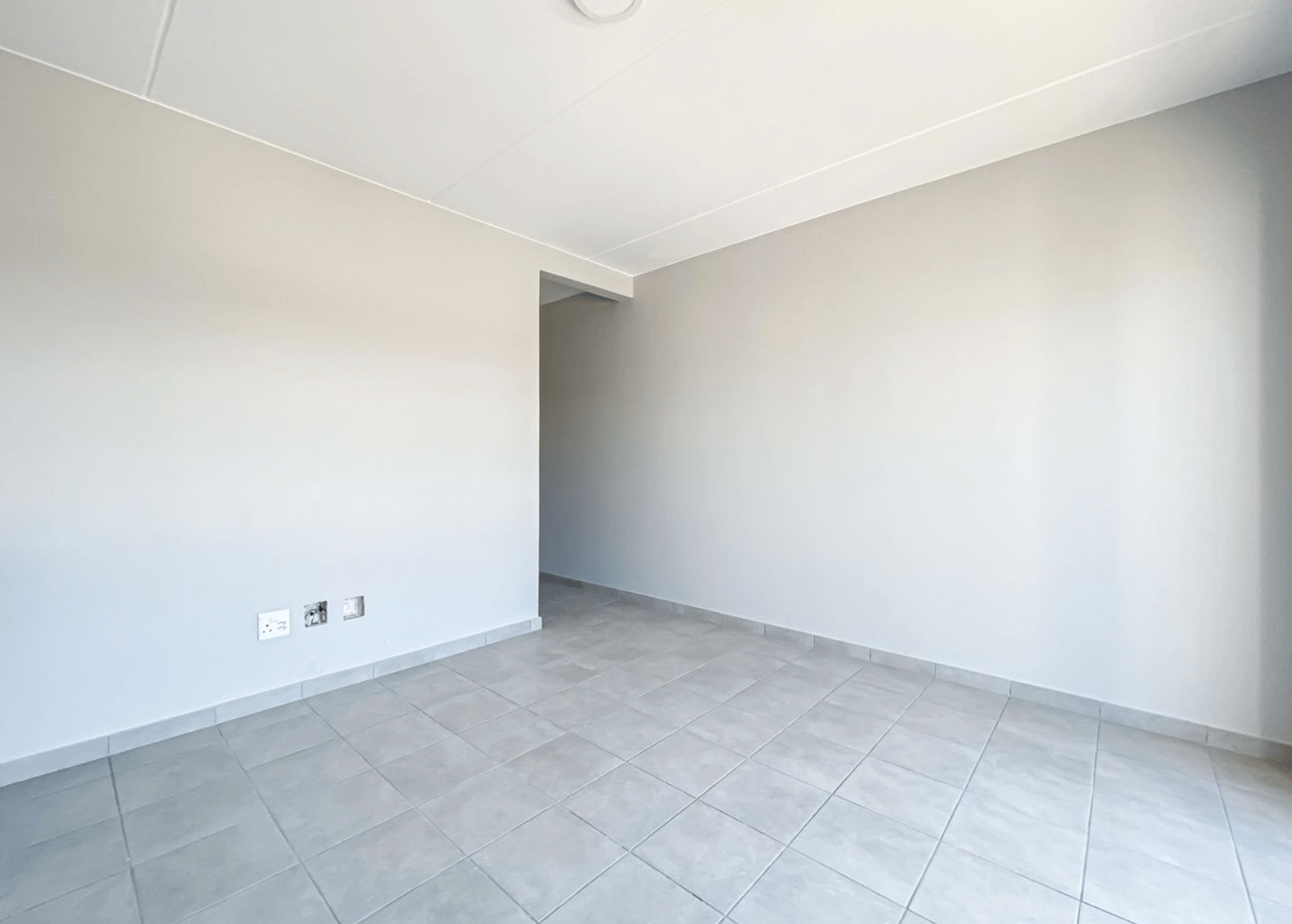 Condominium in Cape Town, Western Cape 10014670