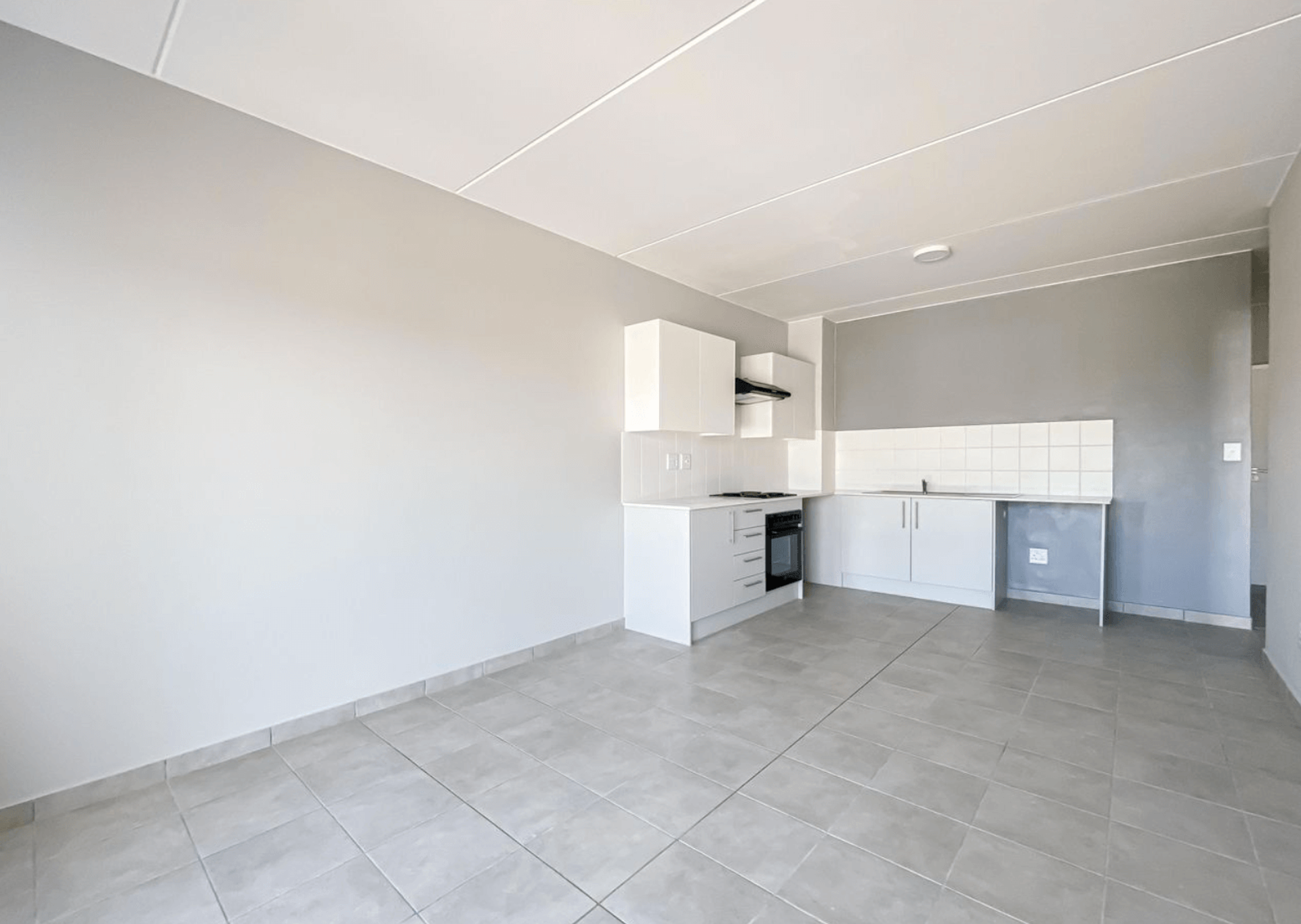 Condominium in Cape Town, Western Cape 10014670