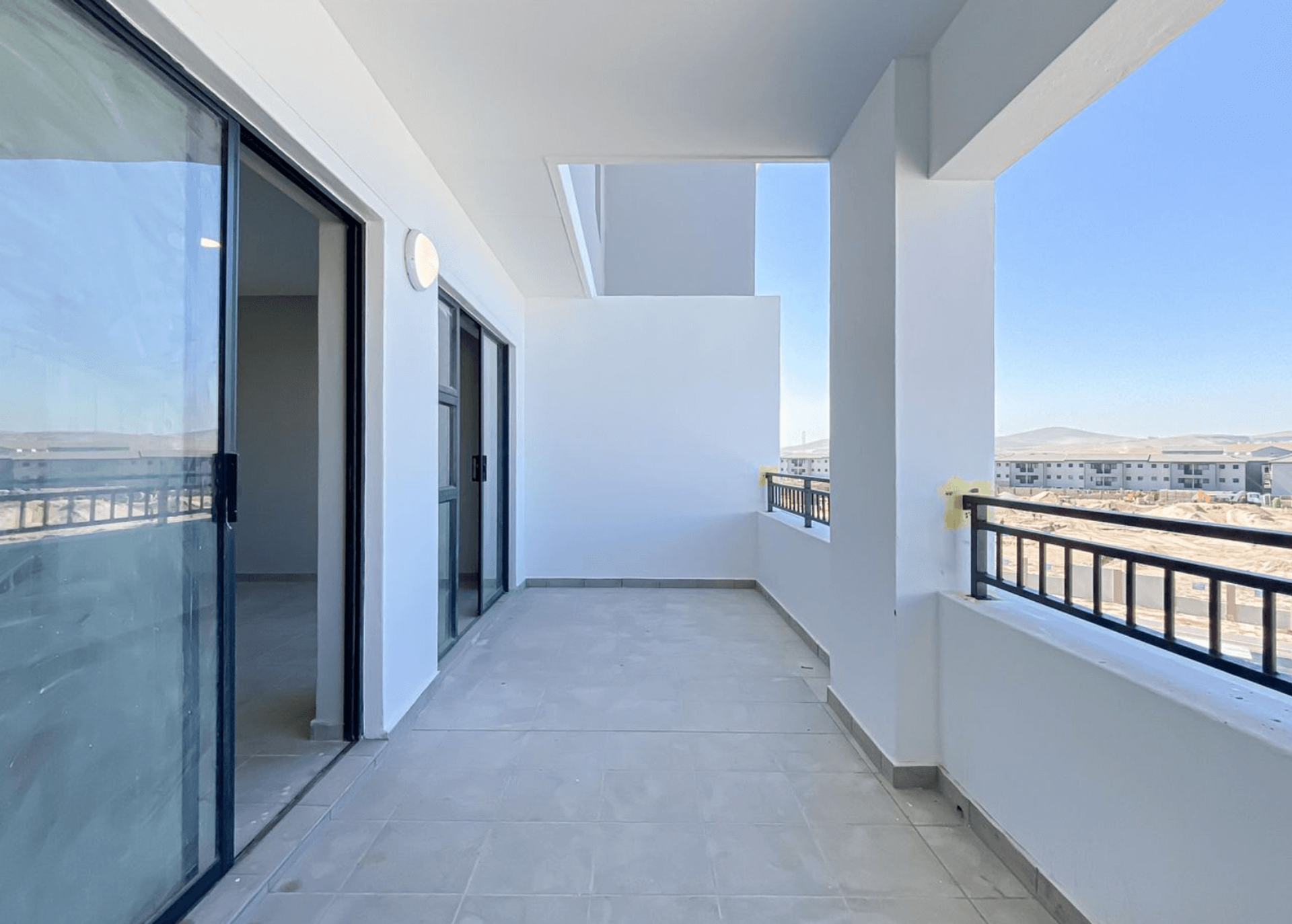 Condominium in Cape Town, Western Cape 10014670