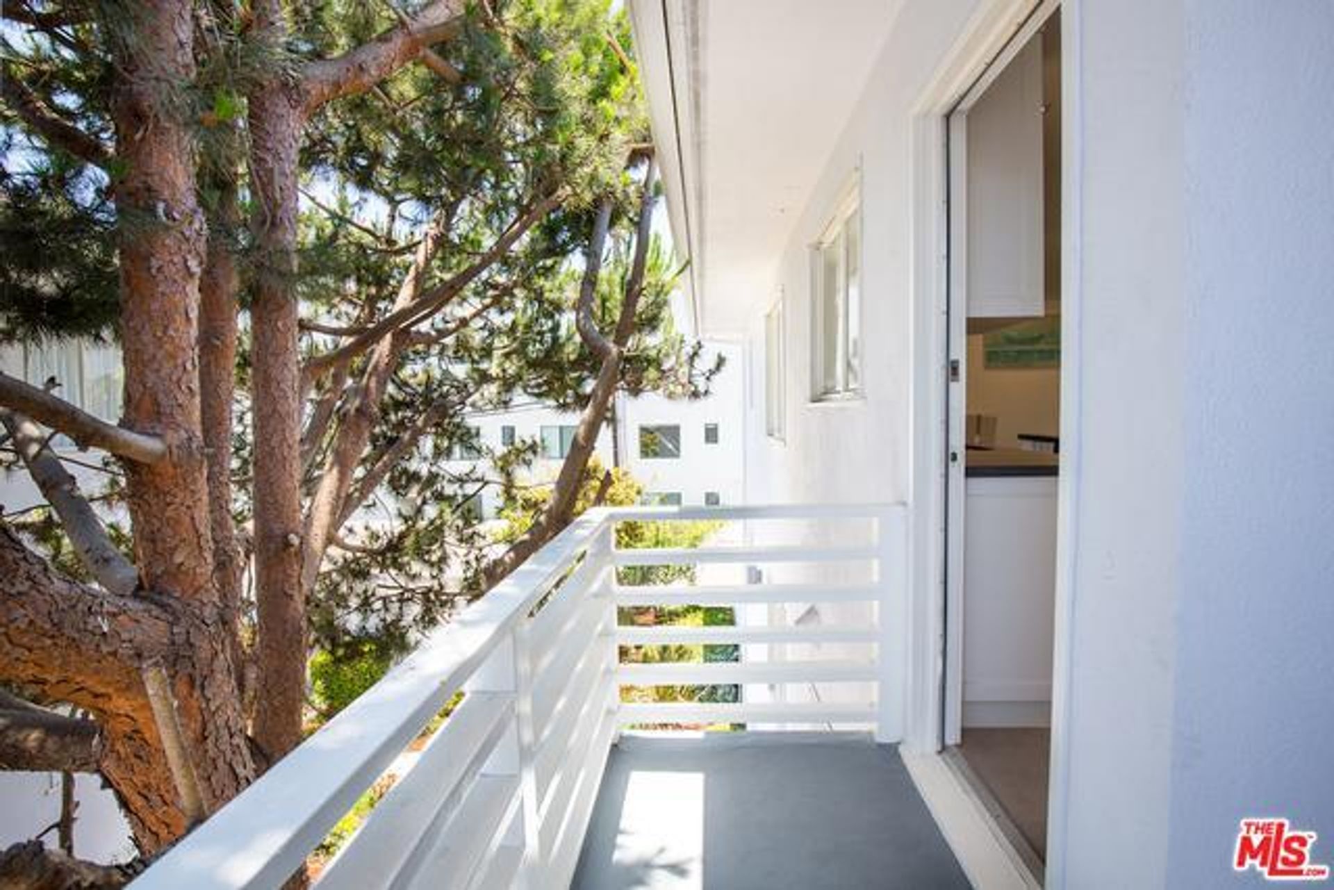 Condominio en Santa Monica, 130 San Vicente Boulevard 10014895